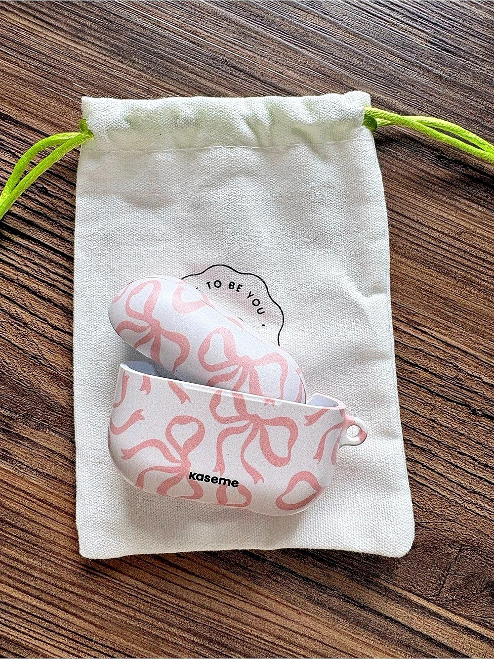 kaseme Pink & White Abstract AirPods Pro Case with Ring